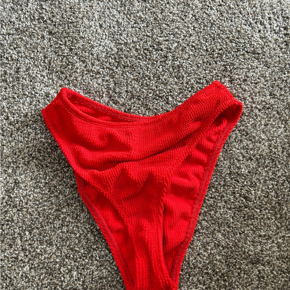 Good American size 1/2 red high waist cheeky bikini bottom